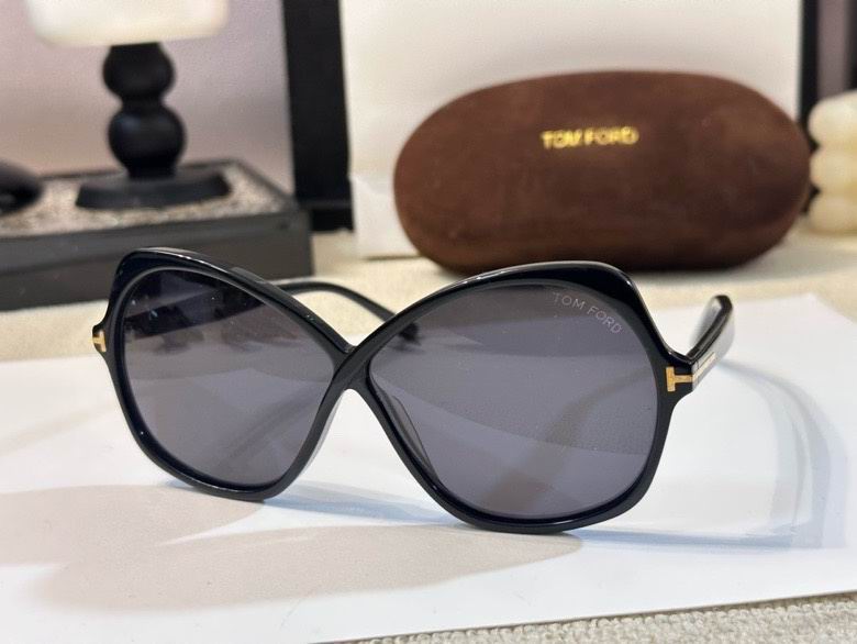 Tom Ford Glasses (41)